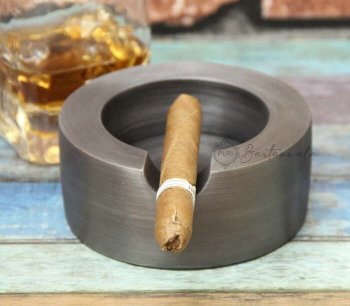 Aluminium Windproof Cigar/Cigarette Ashtray